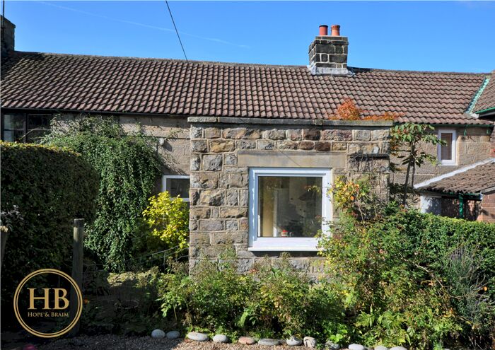 2 Bedroom Cottage For Sale In Green End, Goathland, Whitby, YO22