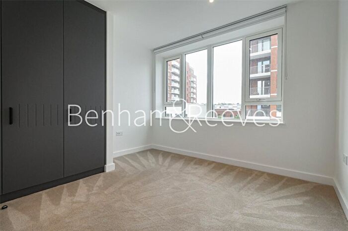 1 Bedroom Apartment To Rent In Pilkington Terrace Pettman Crescent, London, SE28