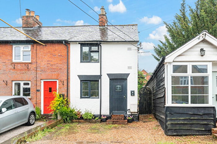 2 Bedroom End Of Terrace House For Sale In Hill Road, Oakley, RG23