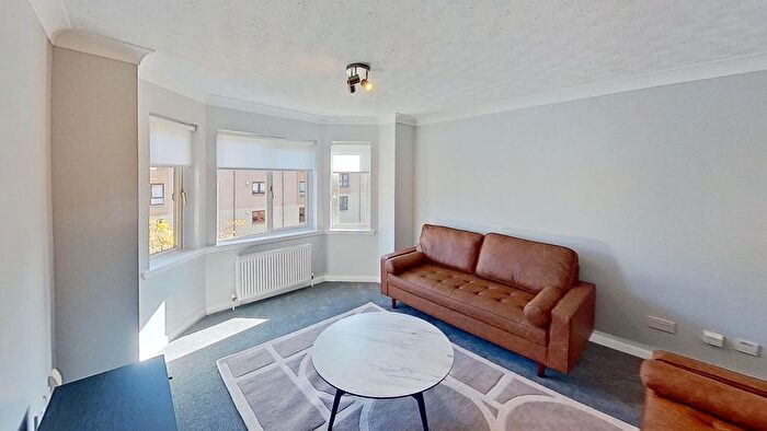 2 Bedroom Flat To Rent In Easter Dalry Road, Edinburgh, EH11