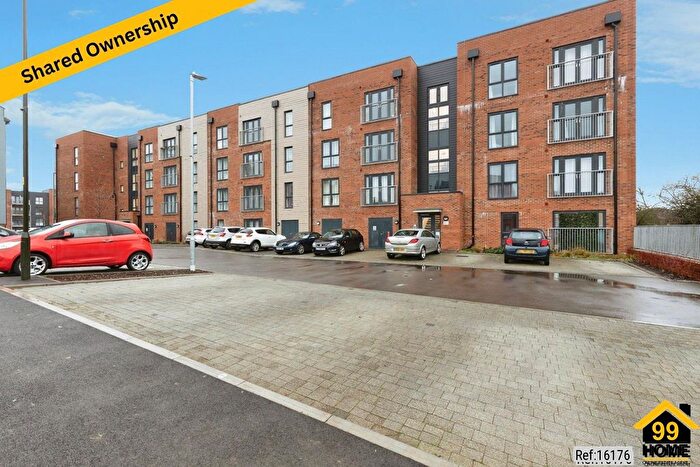 2 Bedroom Flat For Sale In Flat, Gloucester, GL2