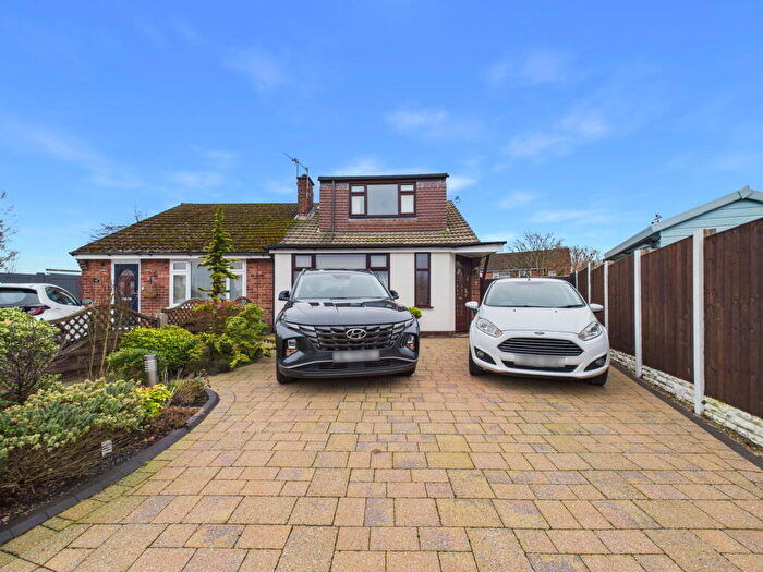 2 Bedroom Semi-Detached House For Sale In Oak Avenue, Ormskirk, L39
