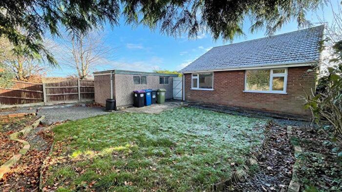 2 Bedroom Detached Bungalow For Sale In St. Marks Avenue, Cherry Willingham, Lincoln, LN3