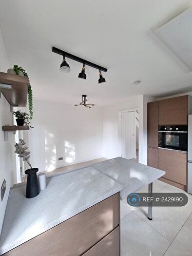 3 Bedroom End Of Terrace House To Rent In Chilcombe Way, Lower Earley, Reading, RG6