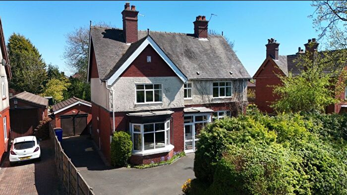 4 Bedroom Detached House For Sale In Weston Road, Stoke-On-Trent, ST3