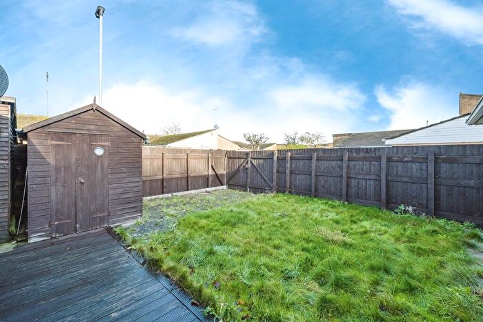 3 Bedroom Semi-Detached Bungalow For Sale In Bardney, Orton Goldhay, Peterborough, PE2