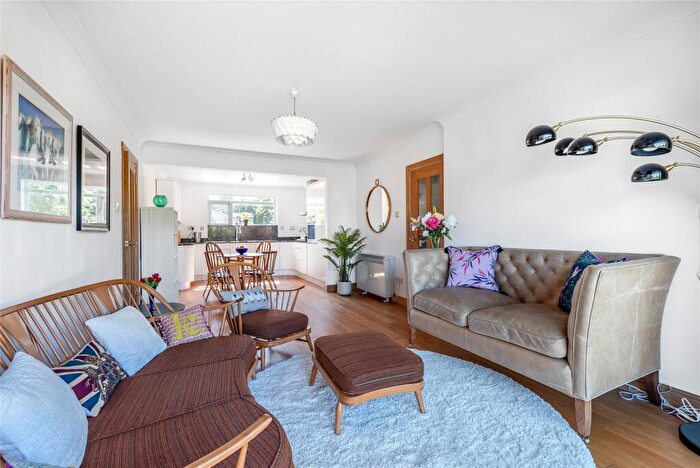 3 Bedroom Apartment For Sale In Rochfort Court, Forester Avenue, Bath, Somerset, BA2