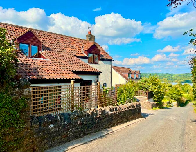 3 Bedroom Detached House For Sale In Station Road, Blagdon, Bristol, BS40