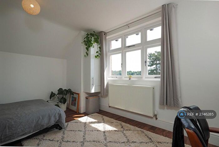 1 Bedroom Flat To Rent In Elberton House, Sherwood, Nottingham, NG5