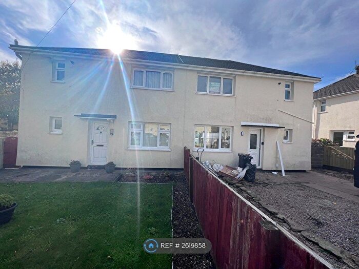 3 Bedroom Semi-Detached House To Rent In Tydfil Close, Trelewis, Treharris, CF46