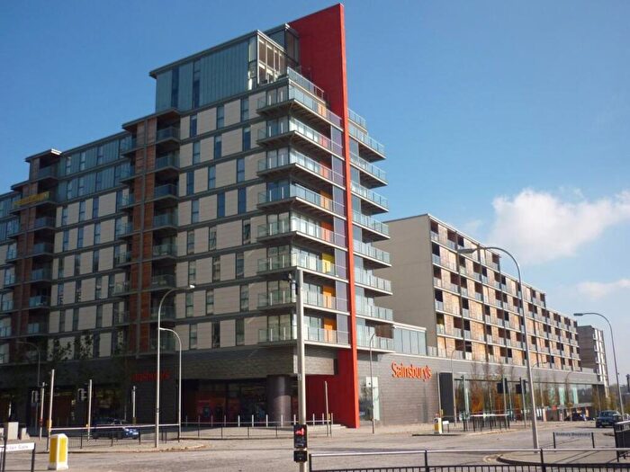 1 Bedroom Flat To Rent In Merrivale Mews, Garnet House, MK9