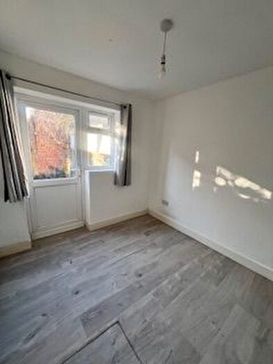 3 Bedroom Terraced House To Rent In Tachbrook Road, Southall, UB2