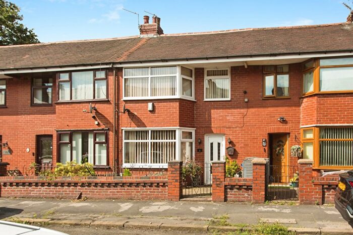 3 Bedroom Terraced House For Sale In Briercliffe Road, Chorley, Lancashire, PR6