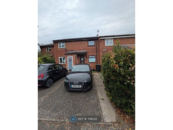 2 Bedroom Terraced House To Rent In Silverdale, Longfield, DA3