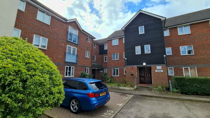 1 Bedroom Flat To Rent In Mandeville Court, Lower Hall Lane, E4
