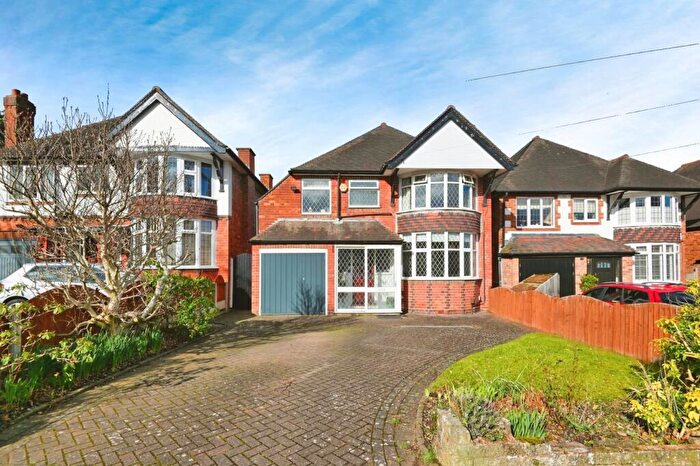 4 Bedroom Detached House For Sale In Beacon Road, Sutton Coldfield, B73