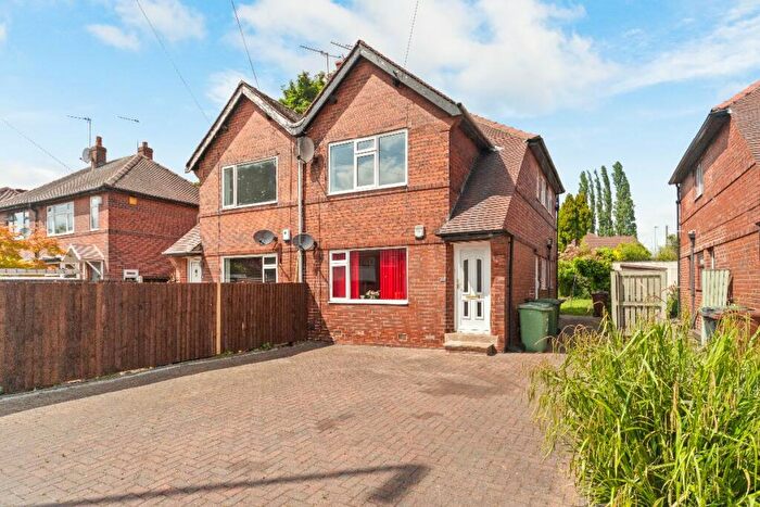 1 Bedroom Apartment To Rent In Manston Lane, Leeds, LS15