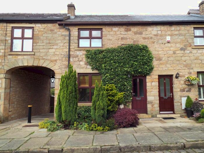2 Bedroom Cottage To Rent In Mount Pleasant, Nangreaves, Bury BL9
