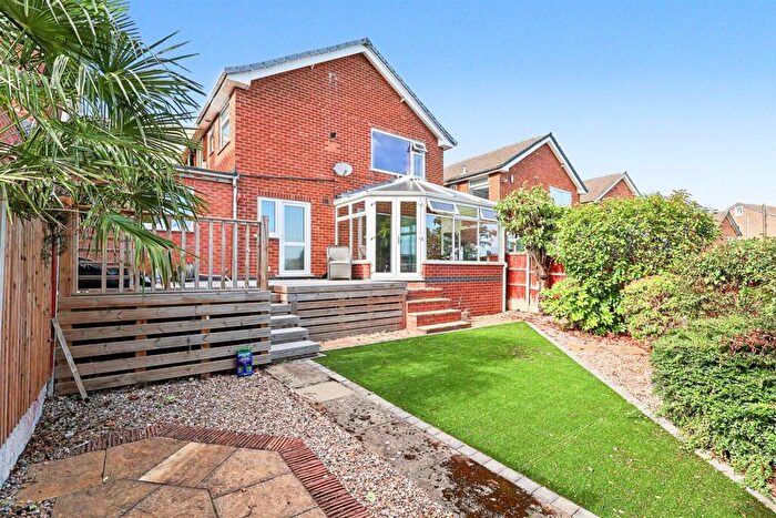 3 Bedroom Detached House For Sale In Shelford Road, Gedling, Nottingham, NG4