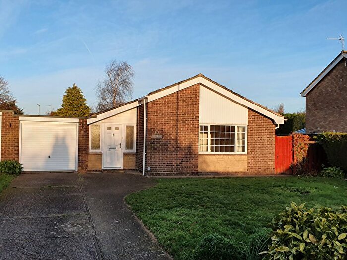4 Bedroom Bungalow To Rent In Foxhollow, Bar Hill, CB23