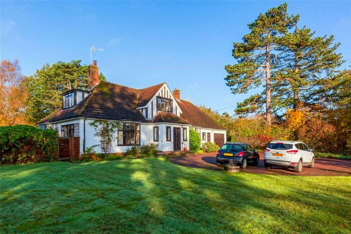 6 Bedroom Detached House For Sale In Mill Lane, Hildenborough, Tonbridge, Kent, TN11