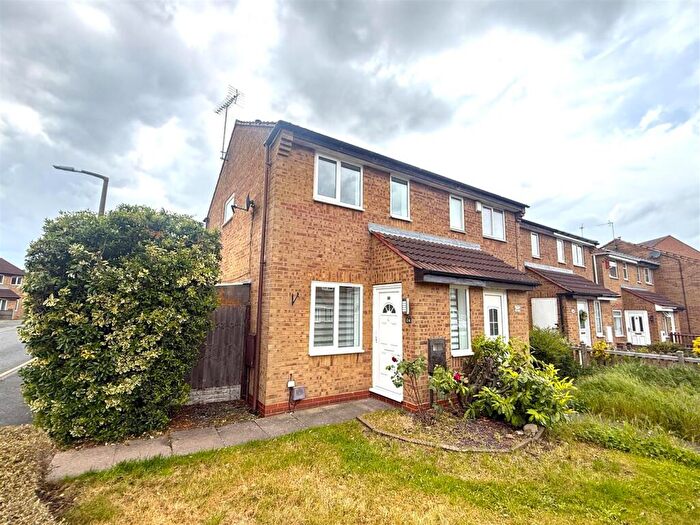 2 Bedroom End Of Terrace House For Sale In Barley Close, Burton-On-Trent, DE14
