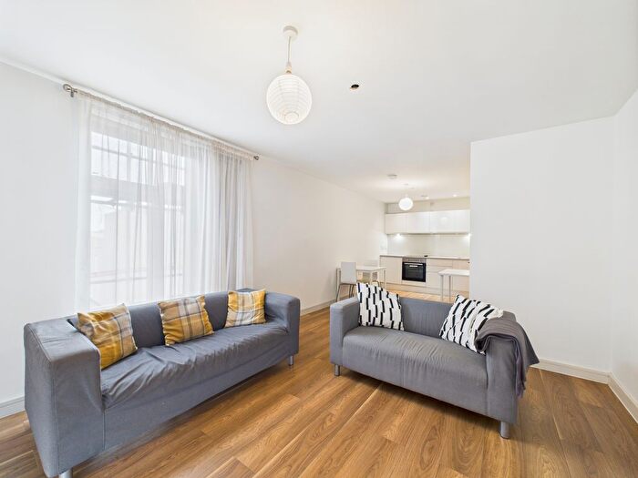 1 Bedroom Flat To Rent In Gradwell Street, City Centre, Liverpool, L1