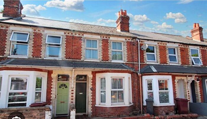 3 Bedroom Terraced House To Rent In Salisbury Road, Reading, RG30