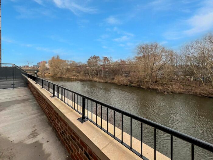 2 Bedroom Apartment To Rent In Block F, Victoria Riverside, Leeds City Centre, LS10