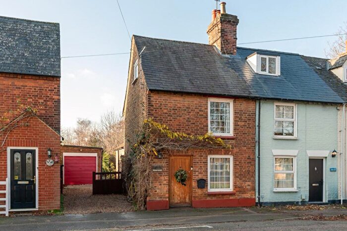 2 Bedroom Cottage For Sale In Wilstead Road, Elstow, Bedford, MK42