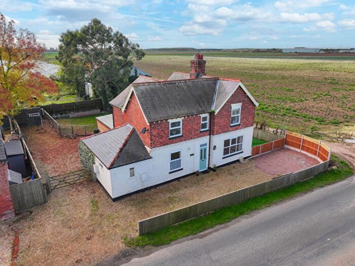 3 Bedroom Detached House For Sale In Fishtoft Road, Boston, Lincolnshire, PE21