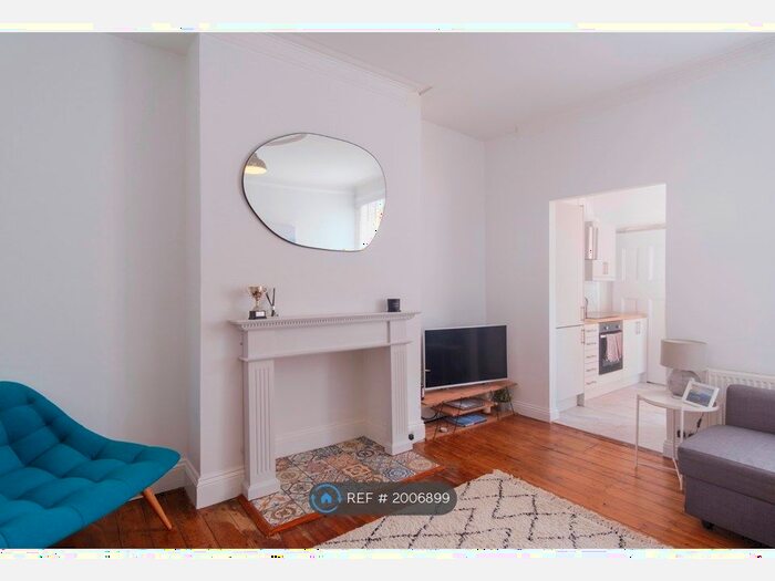 2 Bedroom Flat To Rent In Newlands Road, Newcastle Upon Tyne, NE2