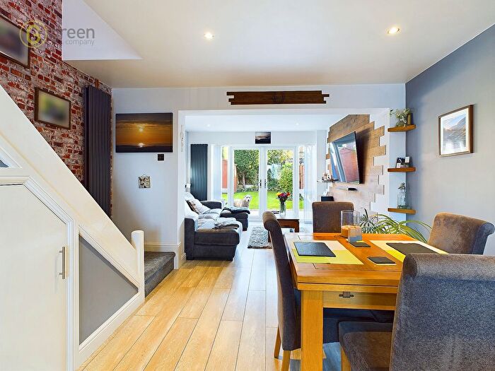 2 Bedroom Semi-Detached House For Sale In Chestnut Close, Kingsbury, Tamworth, B78