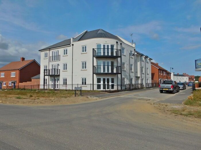 2 Bedroom Ground Flat To Rent In Watson Lane, Berewood, PO7