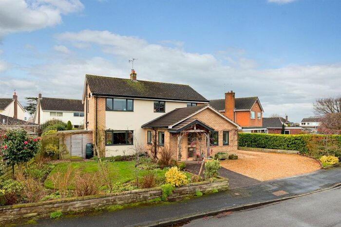 4 Bedroom Detached House For Sale In Mount Way, Waverton, CH3