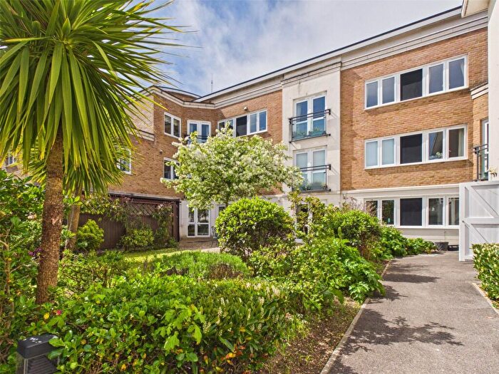 2 Bedroom Apartment For Sale In Highview Court, Wortley Road, Highcliffe, Christchurch, BH23