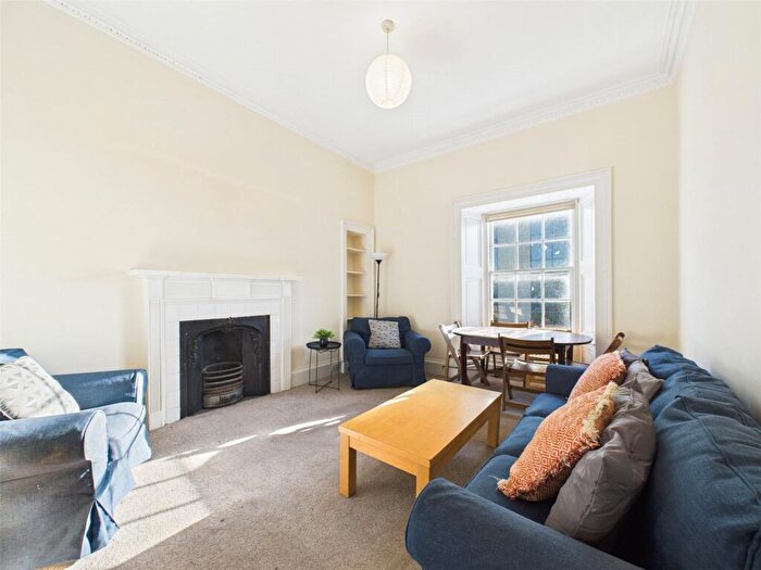 5 Bedroom Apartment To Rent In Morrison Street, Haymarket, Edinburgh, EH3