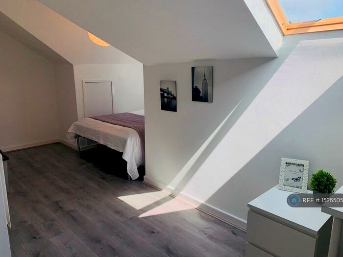 7 Bedroom End Of Terrace House To Rent In Ramilies Road, Liverpool, L18