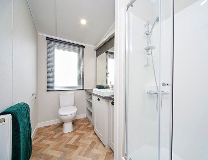 2 Bedroom Lodge For Sale In Rye Harbour Road, Rye Harbour, Rye, TN31