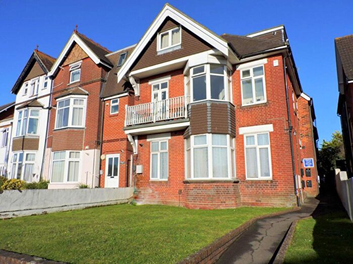 1 Bedroom Flat To Rent In Henry Court House, West Street, Fareham, PO16
