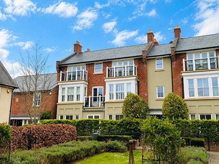 2 Bedroom Flat To Rent In Shoesmith Lane, Kings Hill, ME19