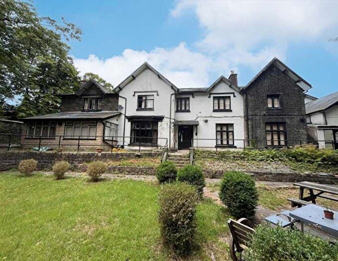 43 Bedroom Property For Sale In Haulgh Cottage, Ratcliffe Road, Bolton, Greater Manchester, BL2