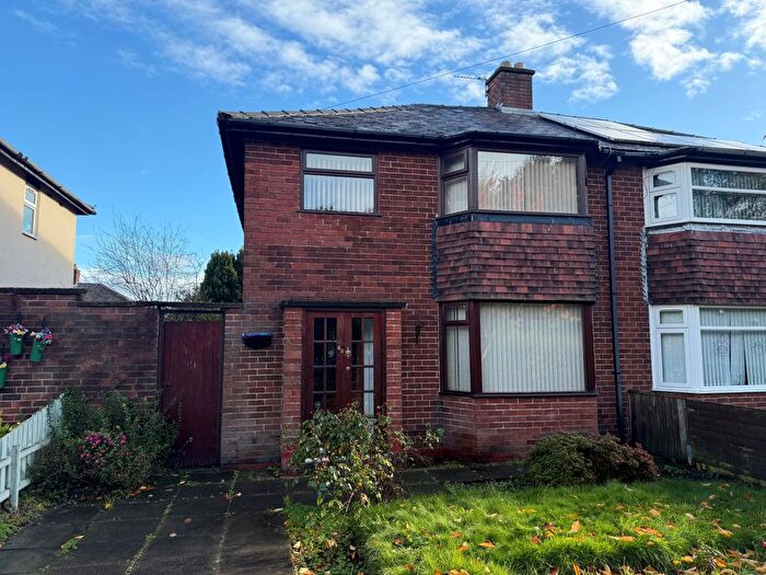 3 Bedroom Semi Detached House To Rent In Boulting Avenue, Warrington, WA5