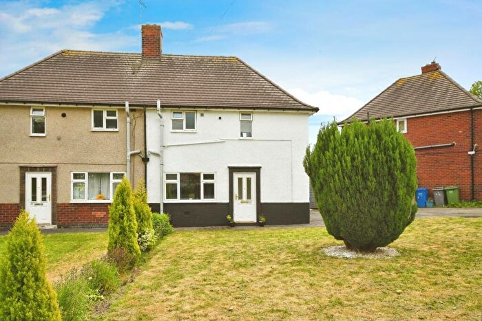 2 Bedroom Semi-Detached House For Sale In Hill Top Road, Old Whittington, Chesterfield, S41