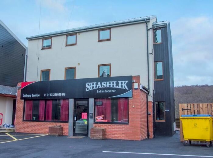 2 Bedroom Flat To Rent In Low Lane, Horsforth, LS18