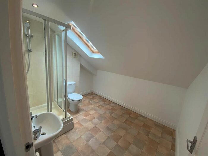 1 Bedroom Flat To Rent In Union Street, Exeter, EX2