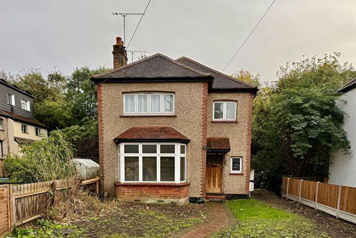 1 Bedroom Flat To Rent In Grange Gardens, Southend-On-Sea, SS1