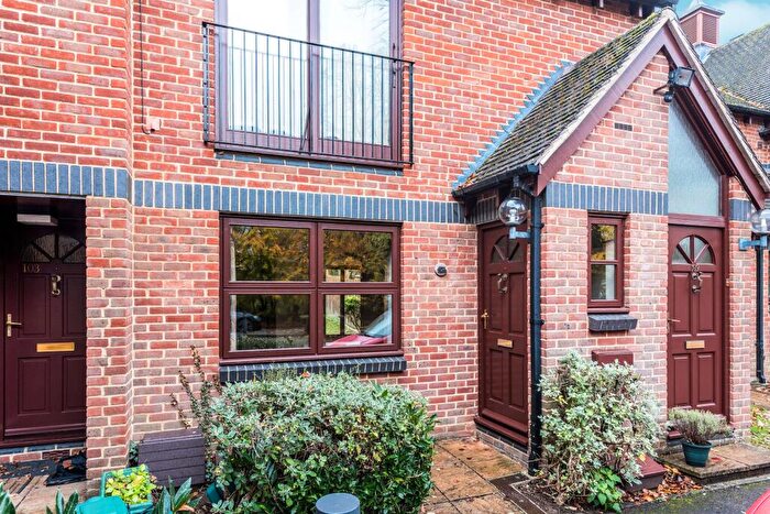 1 Bedroom Flat To Rent In Green Ridges, OX3