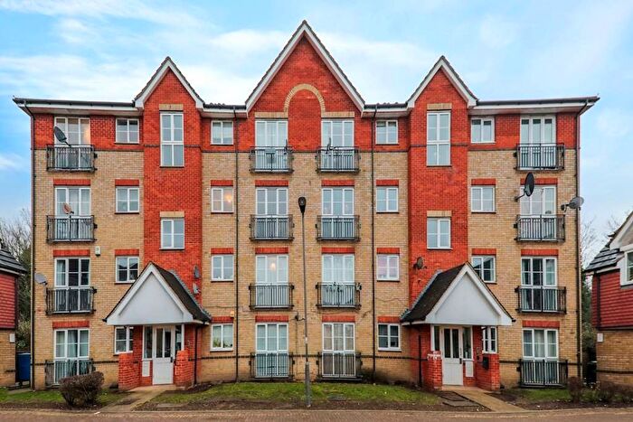 2 Bedroom Flat To Rent In Joseph Hardcastle Close, London, SE14