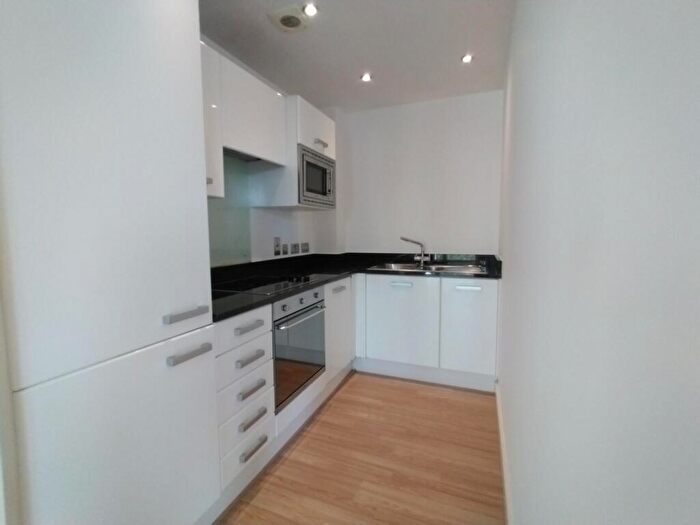 2 Bedroom Apartment To Rent In Greenslade House, The Manor, Beeston, NG9